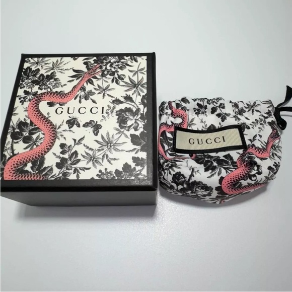 Gucci Crystal GG Nose Ring - Picture 2 of 8